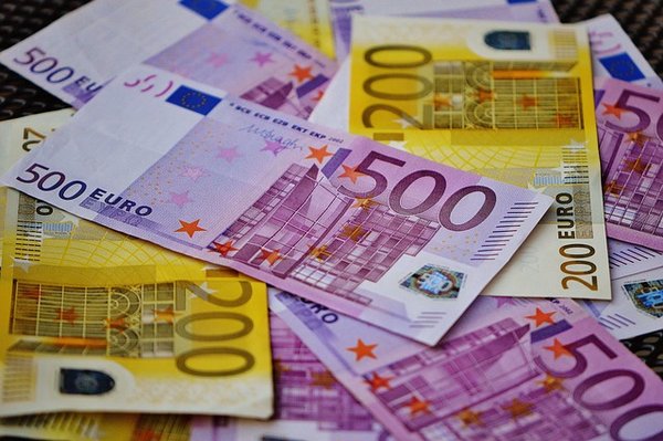 Est-il judicieux d'investir 50 000 euros dans l'immobilier ?